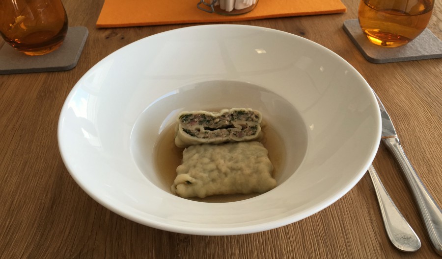Wer kann Oma Lisbeths Maultaschen machen?