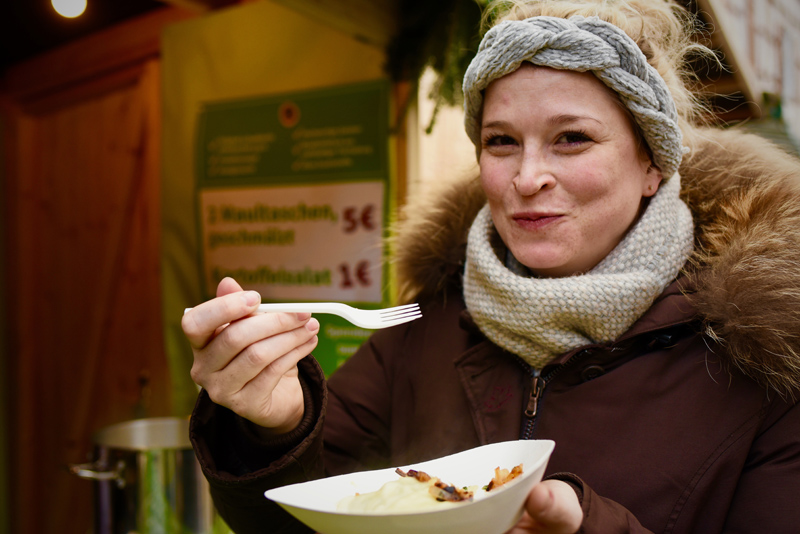 1.300 Maultaschen verkauft auf dem Weihnachtsmarkt